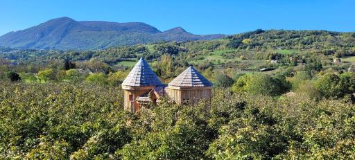 Roulottes au pied du Vercors - Housity