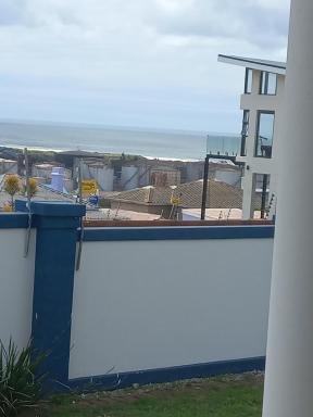 The Views - Housity