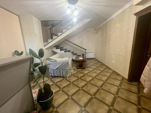 Николь - Housity