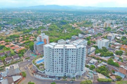 Exclusive 2BedRoom apartment with city views and a balcony - Hizvo