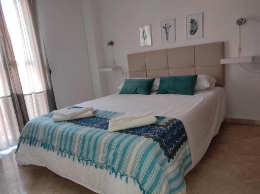 Vive Huelva ARAGON 4 HABITACIONES WIFI 300MB - Housity