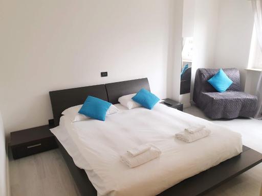 J&M HOUSE -Fronte Ospedale- INCLUSO NETFLIX E DISNEY PLUS - Housity