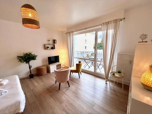 Nihal, Studio proche Zenith avec parking et balcon - Housity