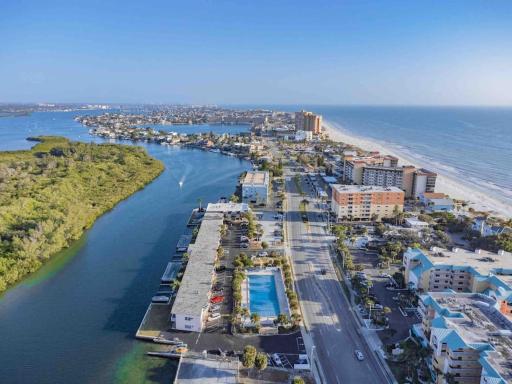 Seaside Serendipity - Housity