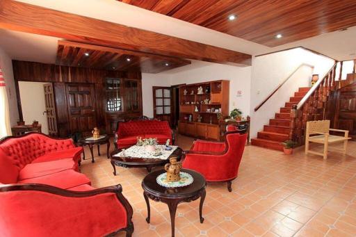Casa ZURA alojamiento vacacional - Housity