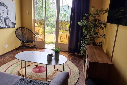 Kami KuKakho: Cosy, Stylish Studio in Mbabane City - Housity