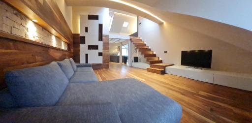 Wolfova Apartment - Housity