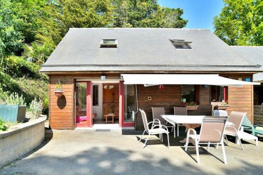 Maison charmante a Pluduno avec barbecue - Housity