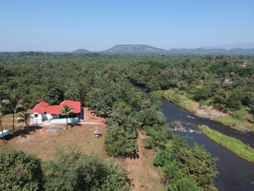 The Farm Retreat - Housity