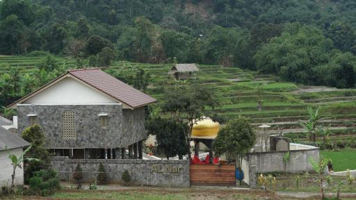 ALNur Tapian Nauli Villa - Hizvo