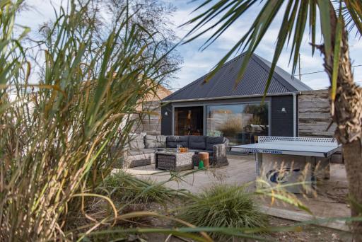 Lark Rise by Bloom Stays - Housity