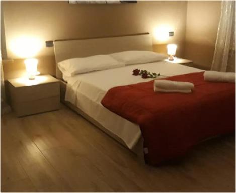 Hotel ELENA 1 SELF CHECK-IN - Housity