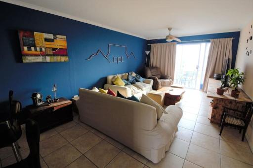 Copper Den - Housity