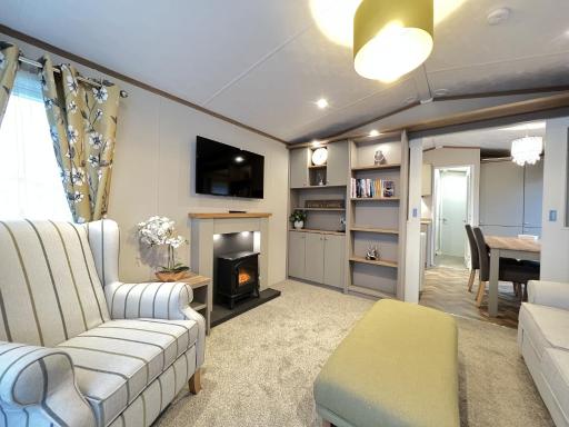 Stewarts Resort Lodge 14 - Housity