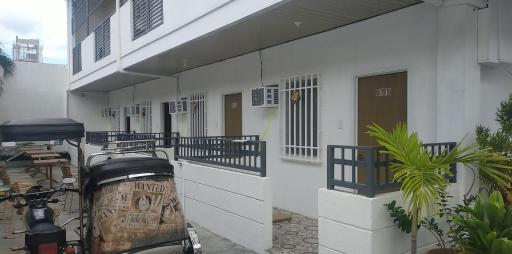 __APlaridel Inn Suites__ - Housity