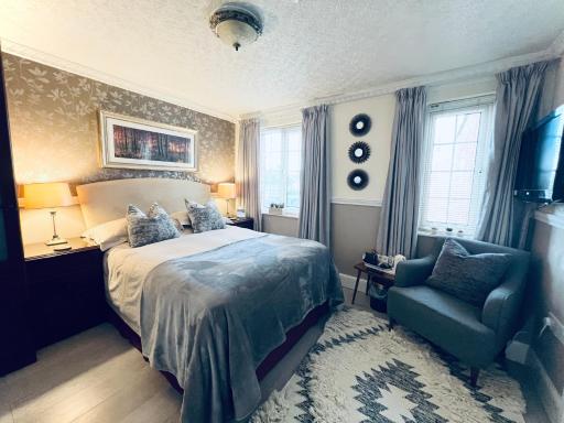 Ashleigh House - Housity