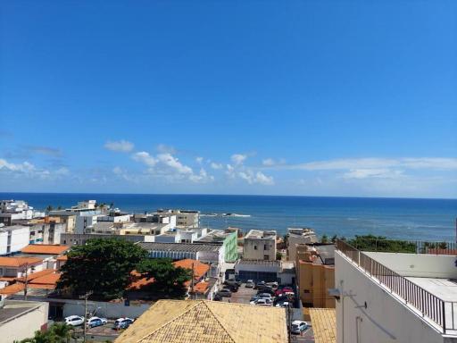 Suíte em apartamento compartilhado, com vista para o mar - Housity