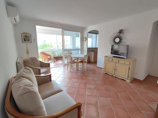 Appartement de charme idéalement situé - Housity