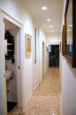 Romantic Rialto - Housity