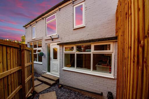 Unique & Cosy Coach House - Sheffield Chantrey Road - Housity