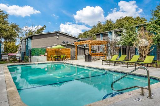 Luxe 2BR CozySuites Mueller by DT UT Domain #230 - Housity