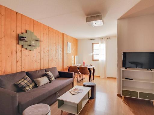 Appartement T2 cabine avec piscine, sauna, hammam et parking à Luz-Saint-Sauveur, 5 personnes - FR-1-402-85 - Housity
