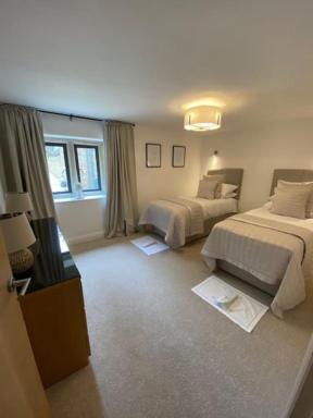 2 Bedroom Apartment With Garden Lansdown Bath - Housity