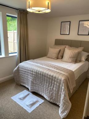 2 Bedroom Apartment With Garden Lansdown Bath - Housity