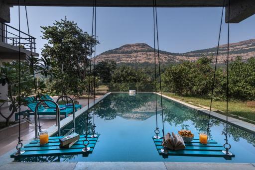 SaffronStays Mountain Aer, Karjat - Hizvo