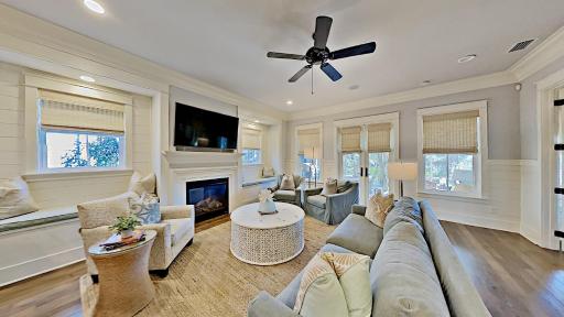 WaterSound West - Sea Glass - Housity