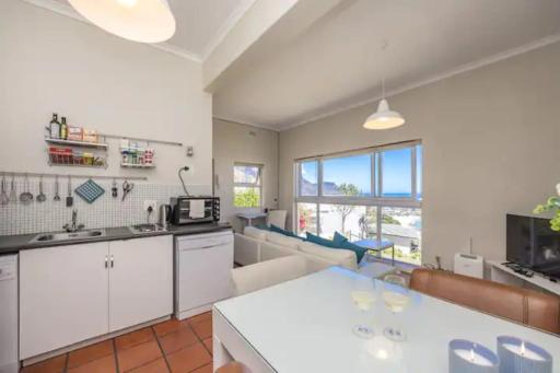 Quaint Cottage in Clifton - Housity