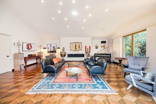 Luxurious 4 bedroom house in Hither Green Lewisham - Housity
