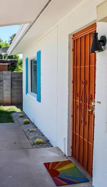 Newly Remodeled Mid Century Saguaro House (36) - Housity
