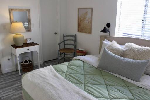 Upgraded Condo Close to All the Tempe Action - Housity
