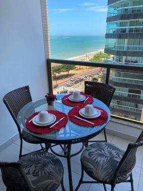 Apartamento mobiliado e funcional com vista para o mar da praia de itaparica - Housity