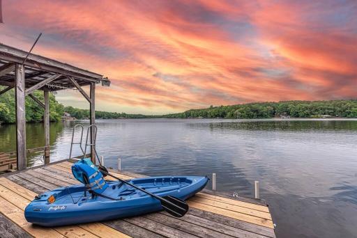 Lake Gaston Duo Kayaks and Dock Duplex 4000+ sq ft - Housity