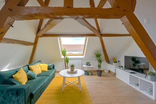 La Bodeguita : Roissy CDG, Parc Astérix, Parc Des Expositions - Housity