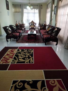 Balqis Homestay Syariah I Pasar Aur Kuning - Housity