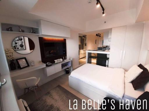 La Belle's Haven in Azure North - Housity