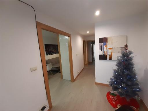 Moderno y centrico apartamento en Vigo - Housity