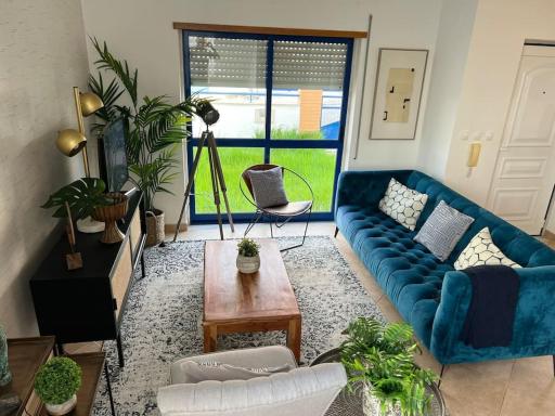 Azambuja Countryside House - Housity