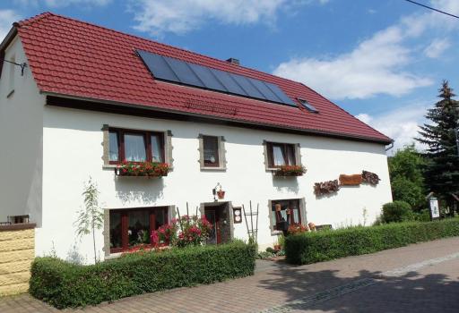 Ferienwohnungen Pension Dietze - Housity