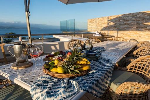 The Upper Deck Penthouse Plettenberg Bay - Housity