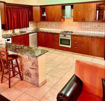 Country-Cozy Villa Pissouri Village - Housity