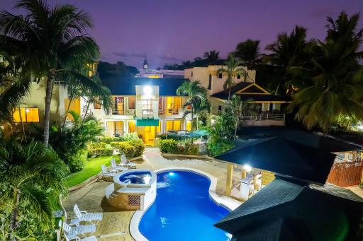 D'Piero Hotel - Housity