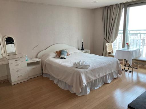 Peaceful Shelter - Housity