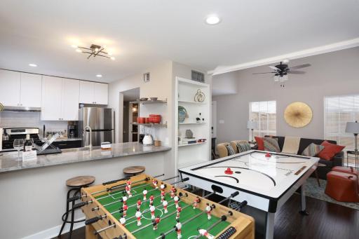 Cozy Alamo Villa Game Tables Private Patio - Housity