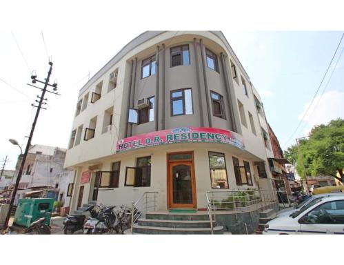 Hotel D R Residency, Agra - Housity