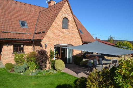 Holiday, party and relax vila - Housity