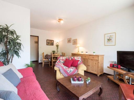 Appartement 6 pers, 3 chambres, proche centre et pistes, parking privé, balcon, tout confort - FR-1-296-176 - Housity